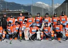 U15